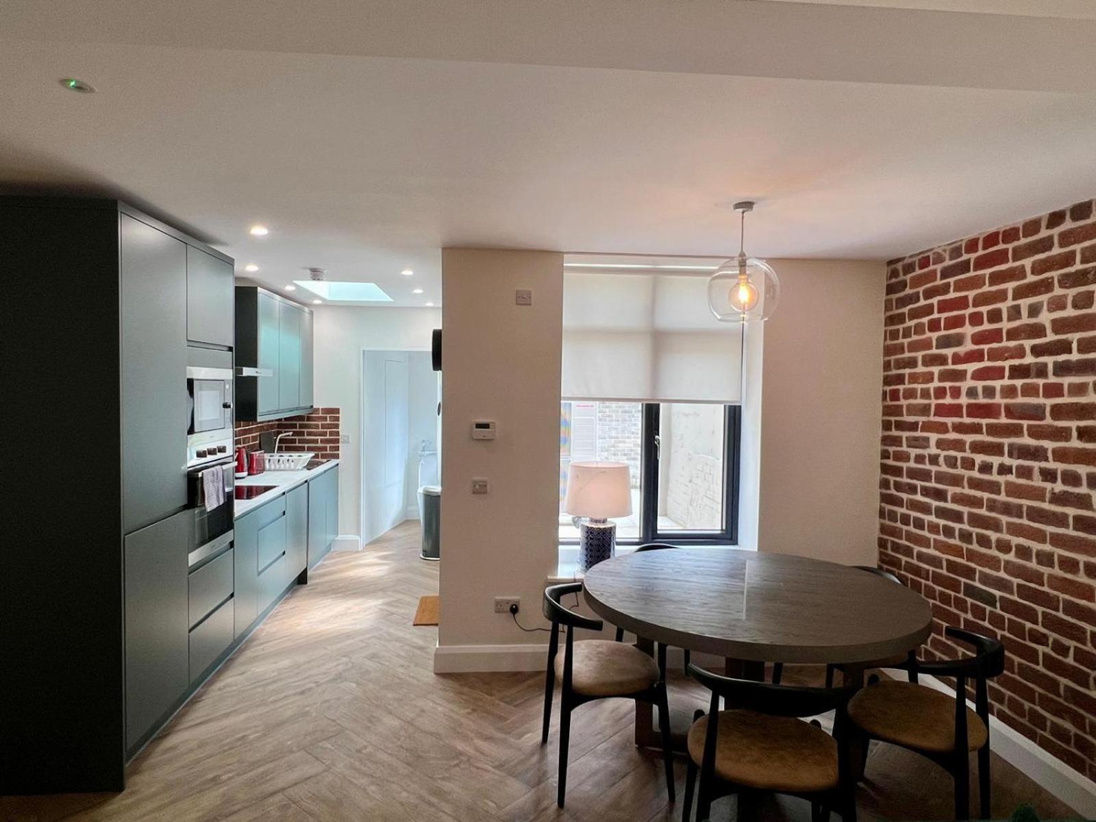 Ifsc Townhouse Apartments 더블린 외부 사진